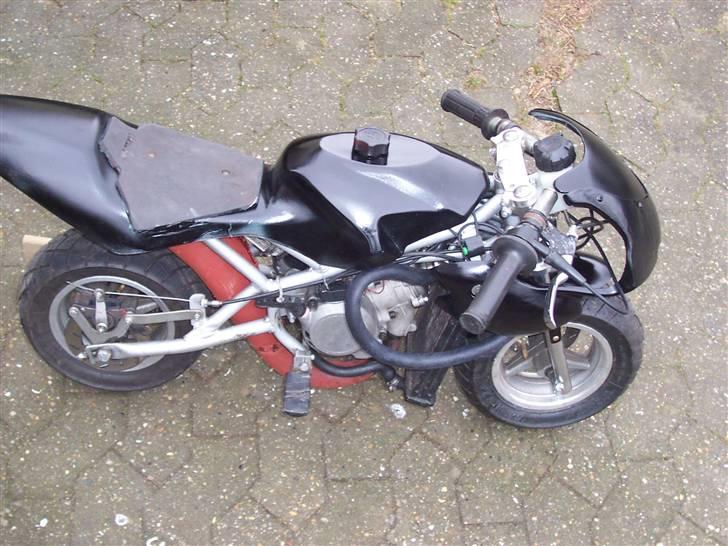 MiniBike pocketbike (byttet) billede 6