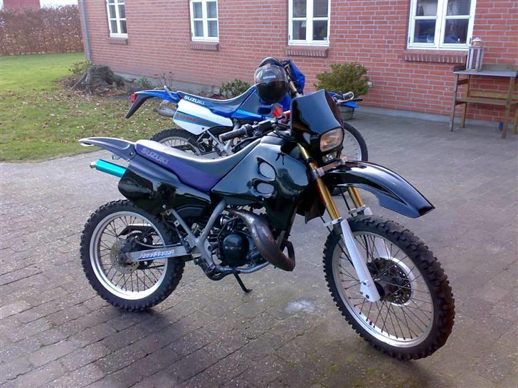 Suzuki Rmx Lc DD (SOLGT) billede 6