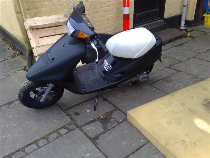 Yamaha jog as std solgt billede 1