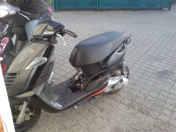Aprilia Sonic SOLGT billede 5