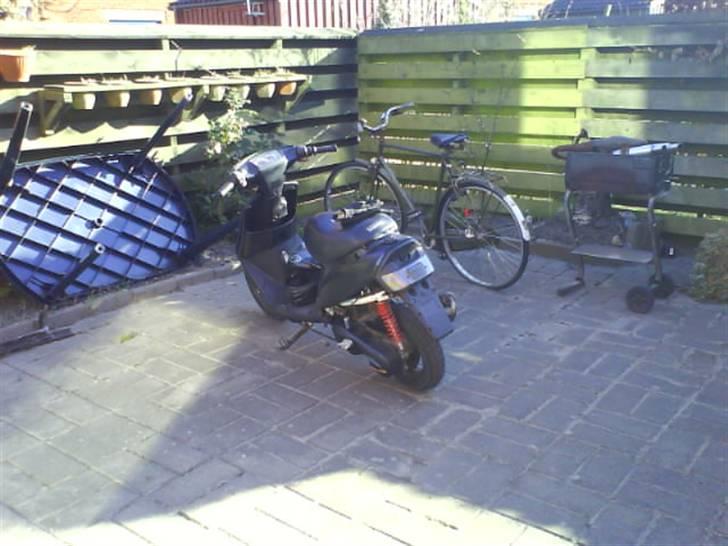 Yamaha Jog FS SOLGT! - Dengang billede 7