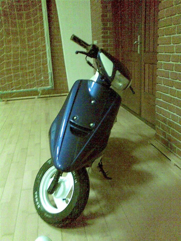 Yamaha jog Solgt billede 10