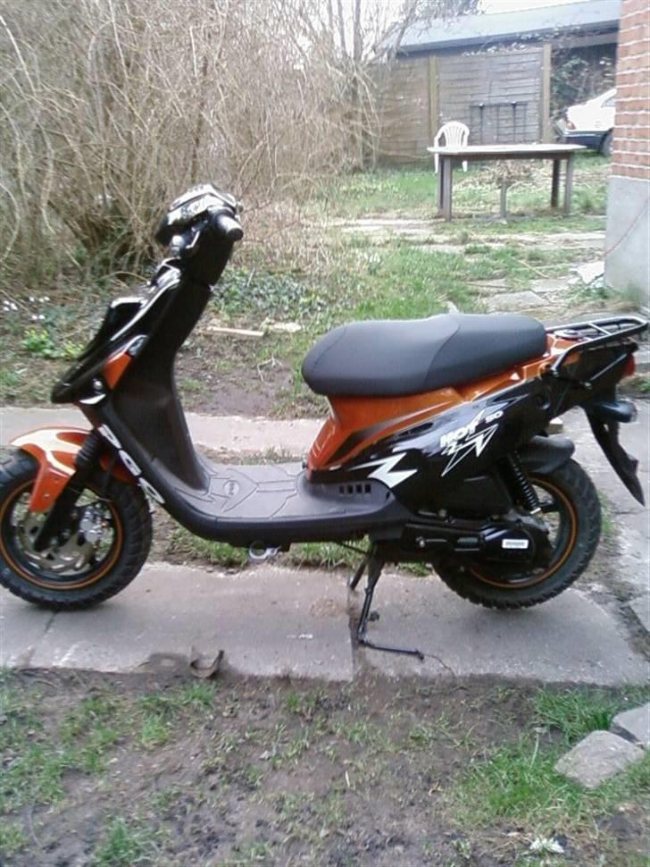 PGO Hot 50 billede 4