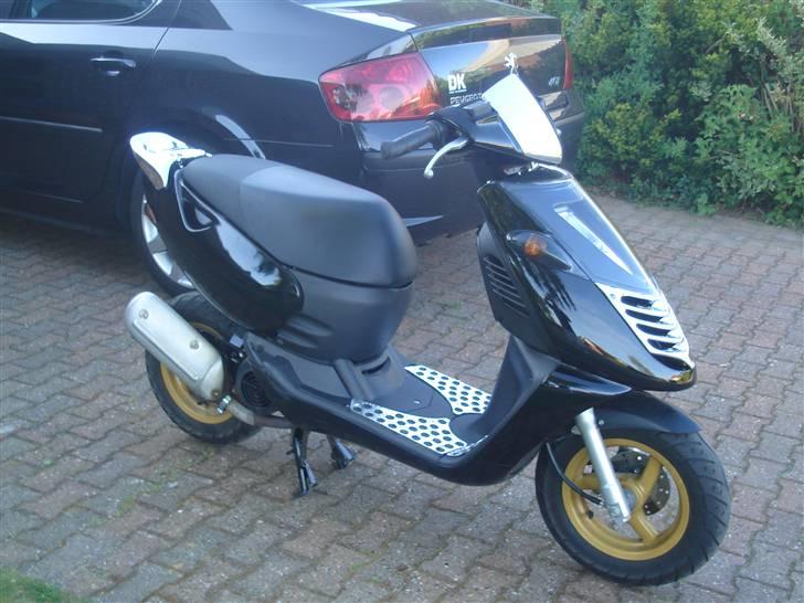 Aprilia Sonic billede 2