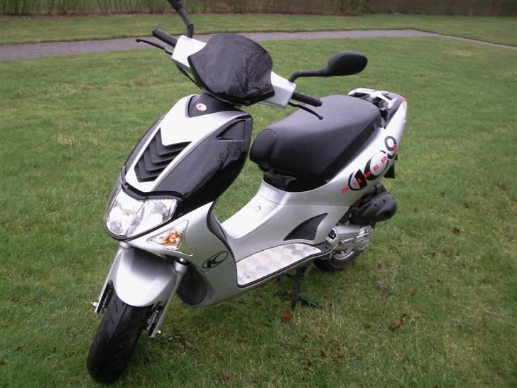 Kymco Super 9 S billede 2