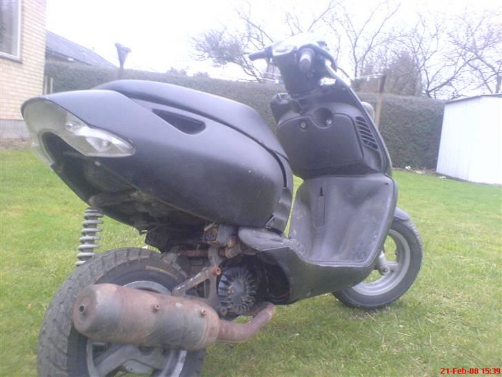 Aprilia sonic SOLGT billede 8