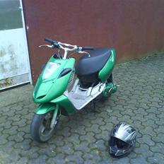 Aprilia Sonic AC