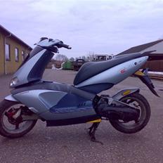 Aprilia Area 51 solgt :D 