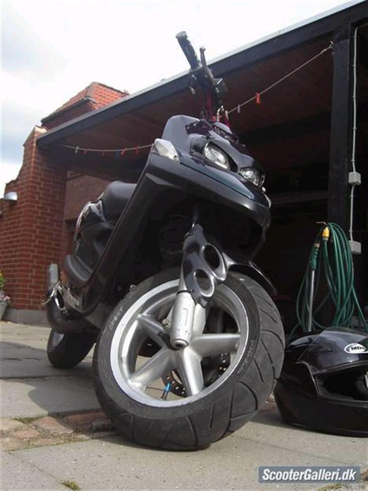 Yamaha Bw's ng - gammelt  billede som er taget af den gamle ejer billede 2