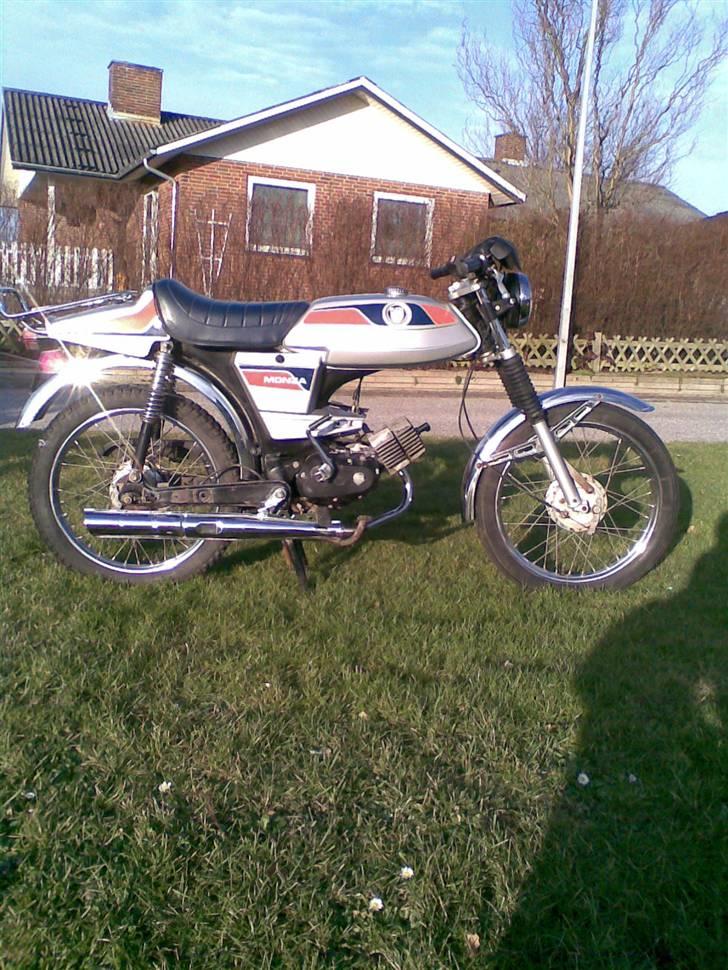 Puch Monza 2 gears (solgt) - med solen på bagskærmen billede 1