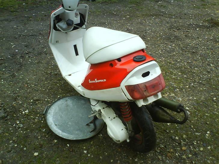 Yamaha jog as solgt billede 3