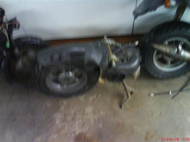 Aprilia rally soldt billede 10