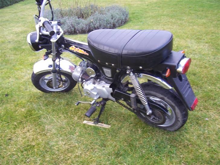 Skyteam Dax SOLGT billede 6