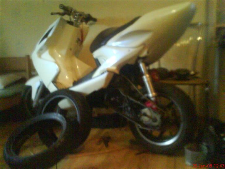 Yamaha aerox (Væk) billede 11