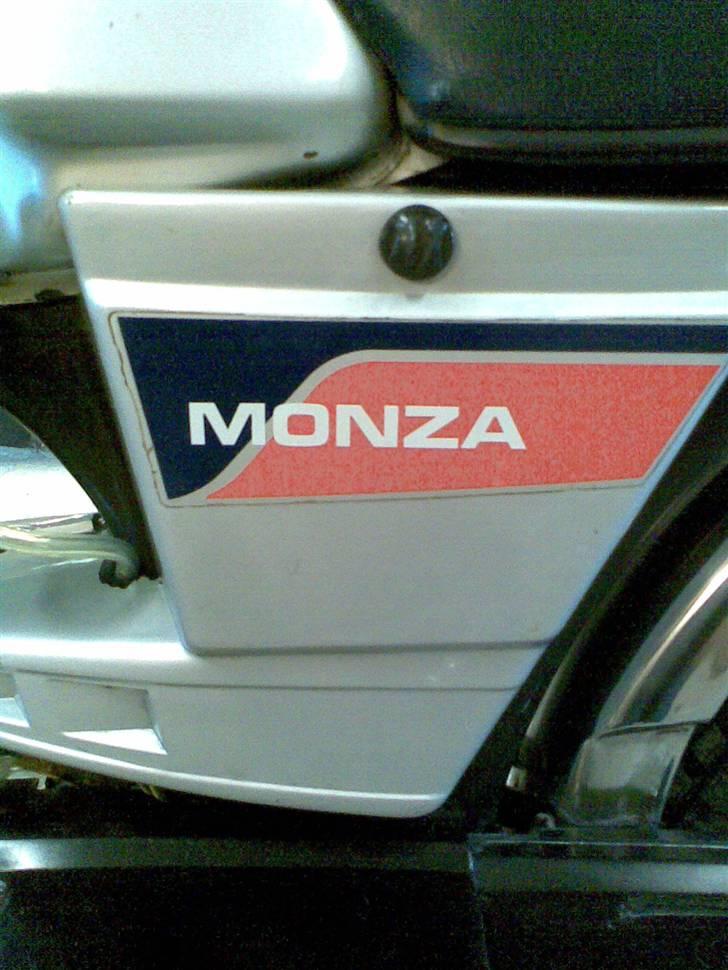 Puch Monza 2 gears (solgt) - det fede skjold med originale klistermærker billede 9