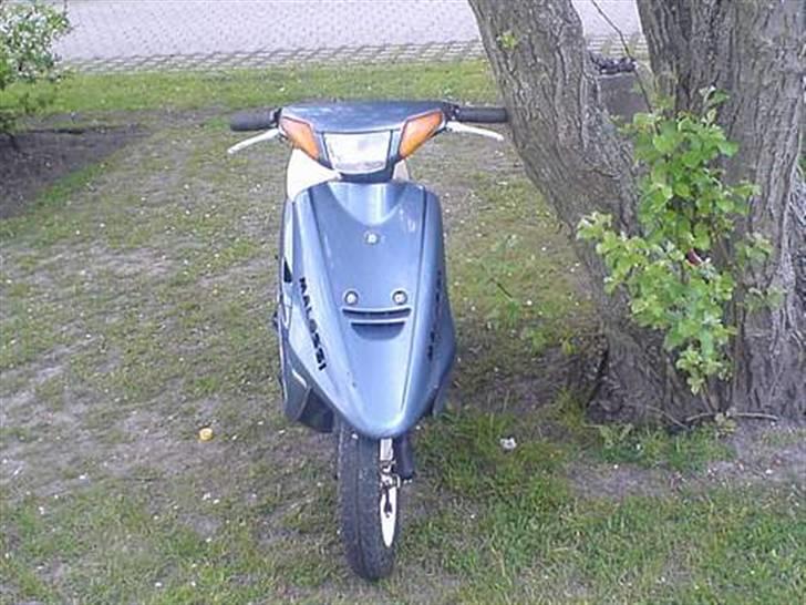 Yamaha jog "SOLGT" billede 2