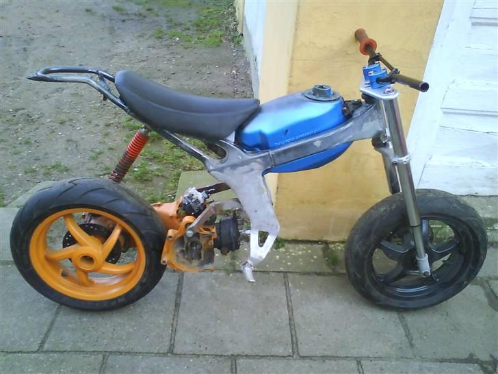 Suzuki street dd custom SOLGT billede 14