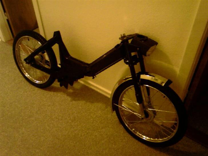 Puch Maxi K E50 - Ved at samle den.  billede 16