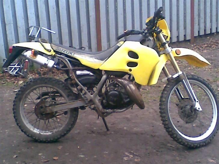 Suzuki rmx (SOLGT) - før billede 4