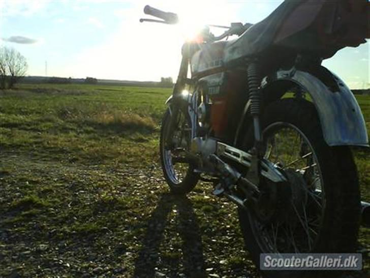 Yamaha  4 gears fs1 dx Solgt billede 1