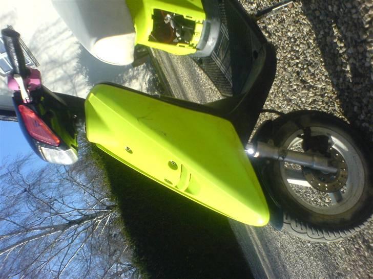 Yamaha Jog (SOLGT I DELE) billede 9
