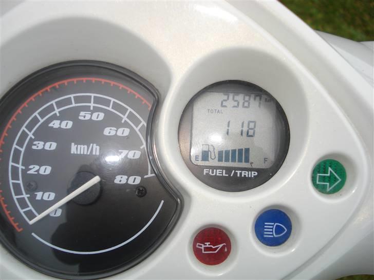 Yamaha Jog r//byttet til rcr//  - bemærk km. tallet ;D billede 2