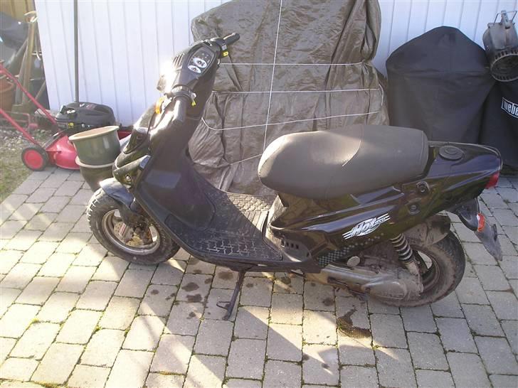 PGO hot 50 byttet til sonic billede 1