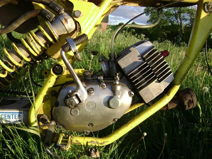 Puch Djurs Crosser - Byttet - Maj 2008 - Højkomp top, 5½ hk modificeret cylle, 12 mm kabu og hjemmelavet udstødning! billede 6