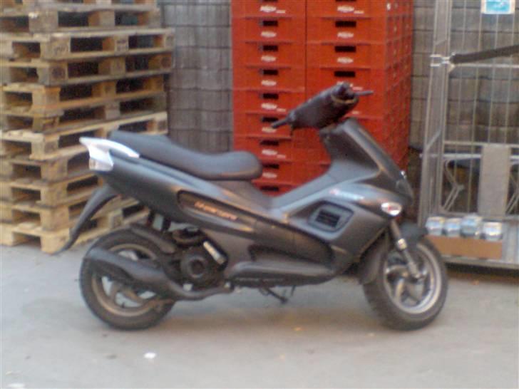 Gilera Runner AC DD - Gammelt billiede. Fra oktober 07 billede 8