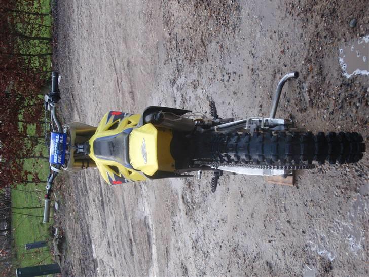 Suzuki rm  125 solgt - som den står ny den 22-01-09 billede 16