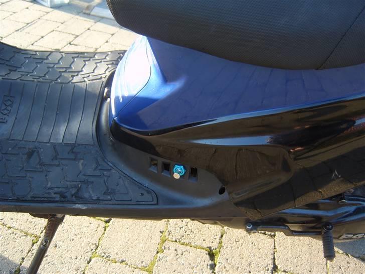 PGO hot 50 SOLGT - SCOOTEREN (: billede 2