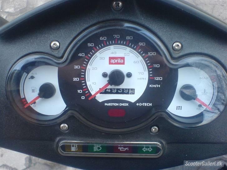 Aprilia Sonic ::SOLGT:: - Speedometer fra sr50 Ditech billede 10