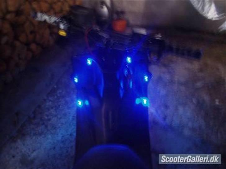 PGO hot 50 blacki (byttet) billede 3