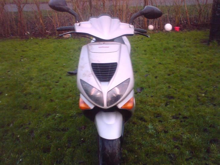 Peugeot speedfight solgt billede 1