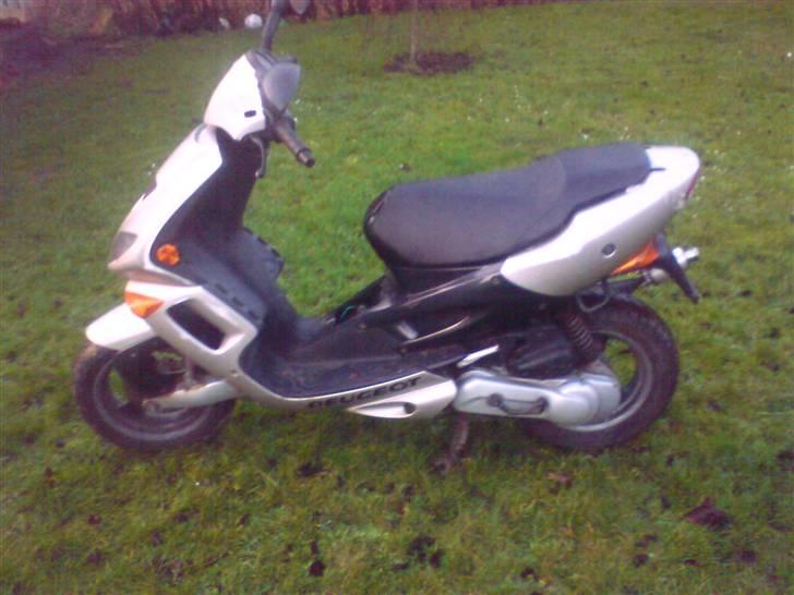 Peugeot speedfight solgt billede 2