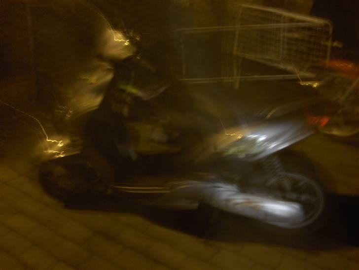 Yamaha jog r solgt billede 3