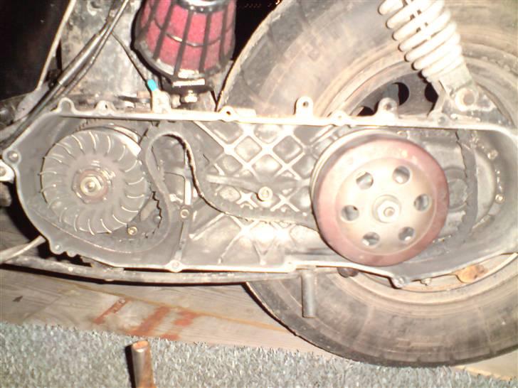 MBK Booster ~BYTTET~  - - det ser vist ikke helt nomal ud heh *  billede 12