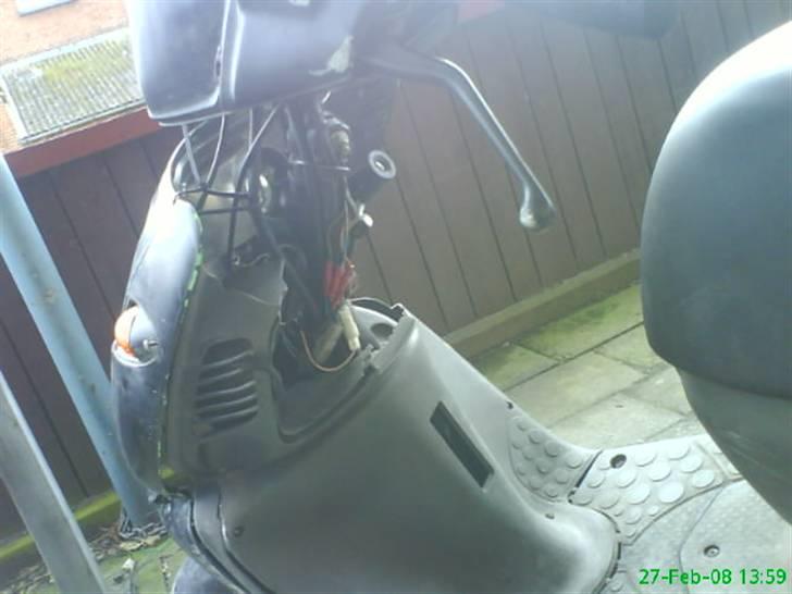 Aprilia sconic billede 9