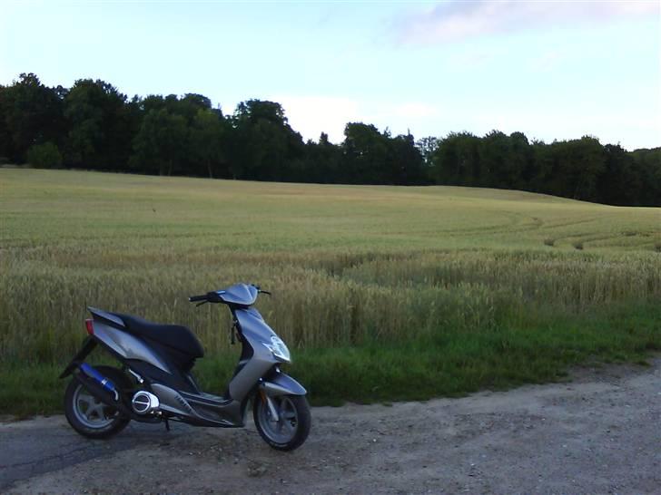 Yamaha Jog R AC Nu med sport :D  - ... billede 2