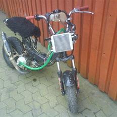 Suzuki Fz 50 Lc  / ombygget /