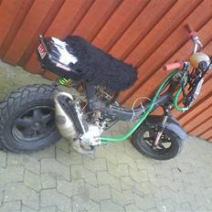 Suzuki Fz 50 Lc  / ombygget /