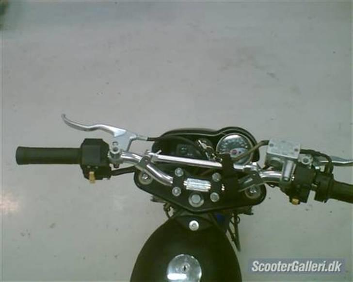 Suzuki street magic solgt billede 8