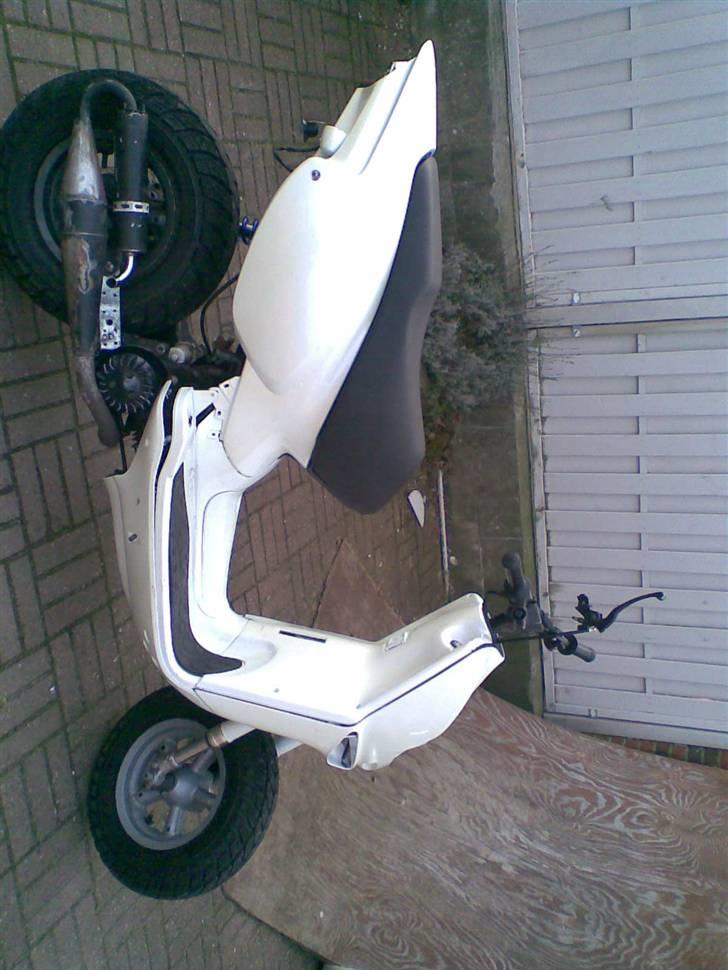 Aprilia Rally - Ny lakering :) billede 7