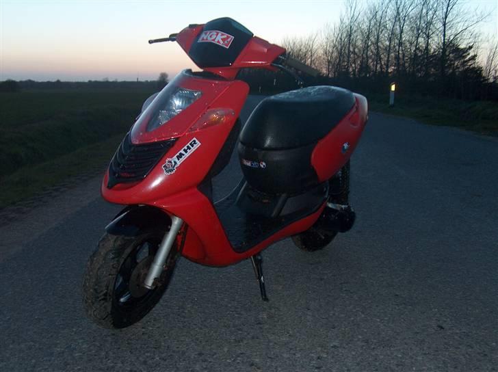 Aprilia Sonic 2002 'SOLGT' - Som den ser ud nu :p billede 1