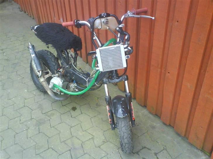 Suzuki Fz 50 Lc  / ombygget / billede 2