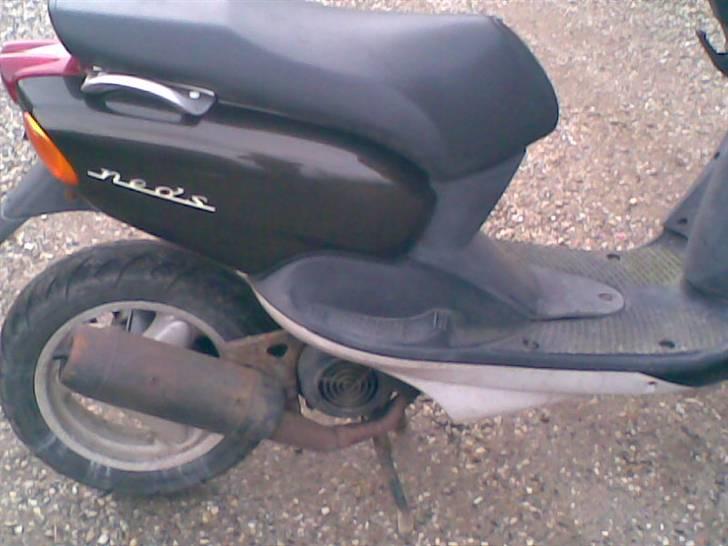 Yamaha neos billede 4