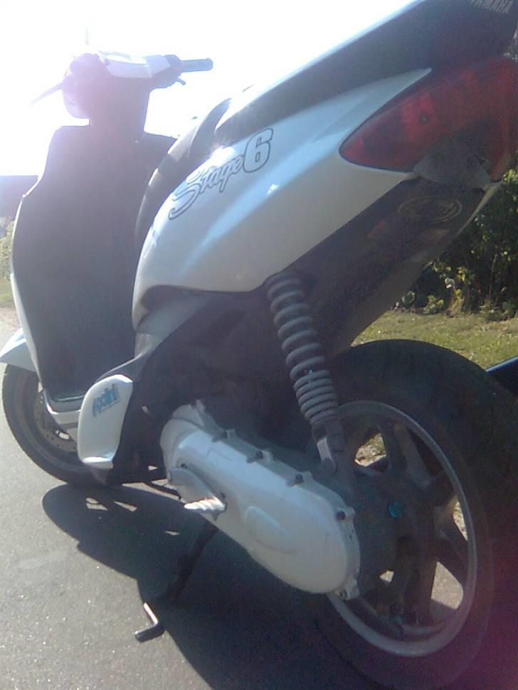 Yamaha Jog R Solgt! - Joggen :D billede 2