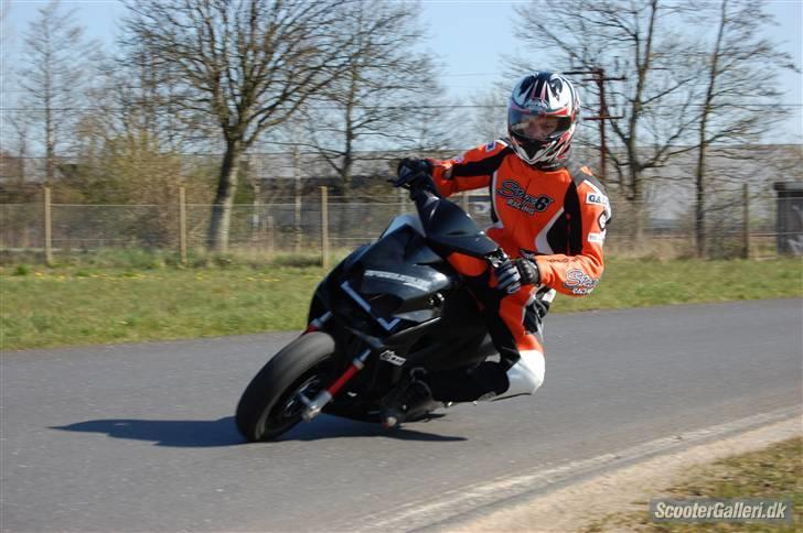 Yamaha jog rr  byttet billede 1