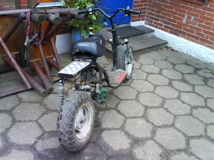 Yamaha givet til rummand 3 cyl  billede 3