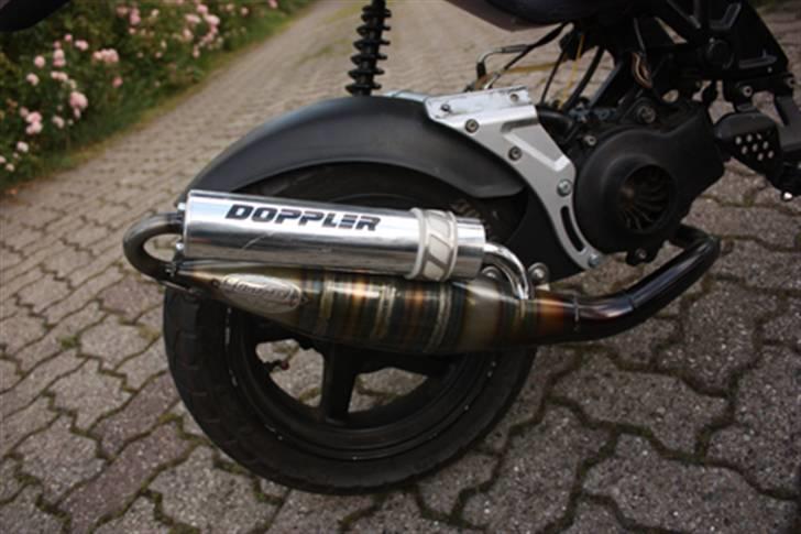 Suzuki street til salg billede 2